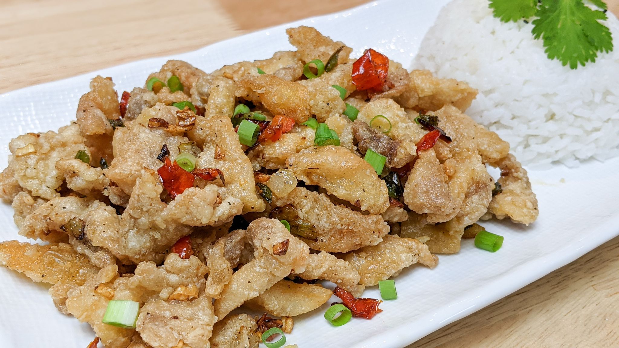 Recette de poulet frit sel et poivre - Hop dans le wok!